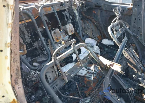 2016 Lexus Rc 350 из США, поврежденный, VIN JTHHE5BC6G5012657